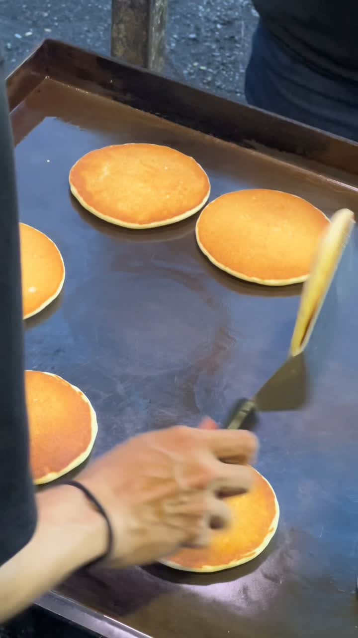 Pratonton video Koridor Pancakes